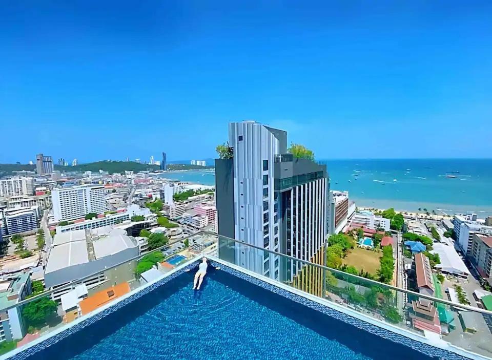 Amazing Infinity Pool Condo Next To The Beach Pattaya Exteriör bild